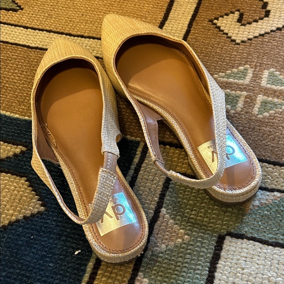 Dolce Vita Cream Rafia Slingback Flats - Picture 2 of 5
